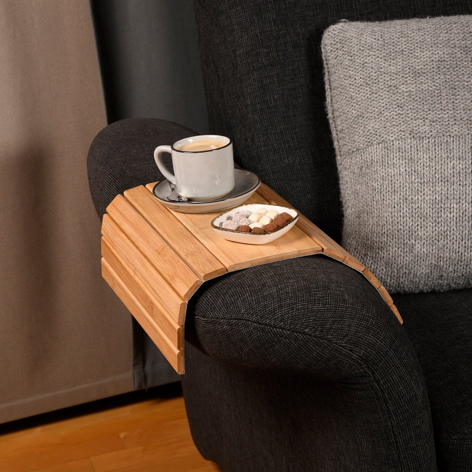 Kesper Tablett Flexibles Sofatablett aus Bambus