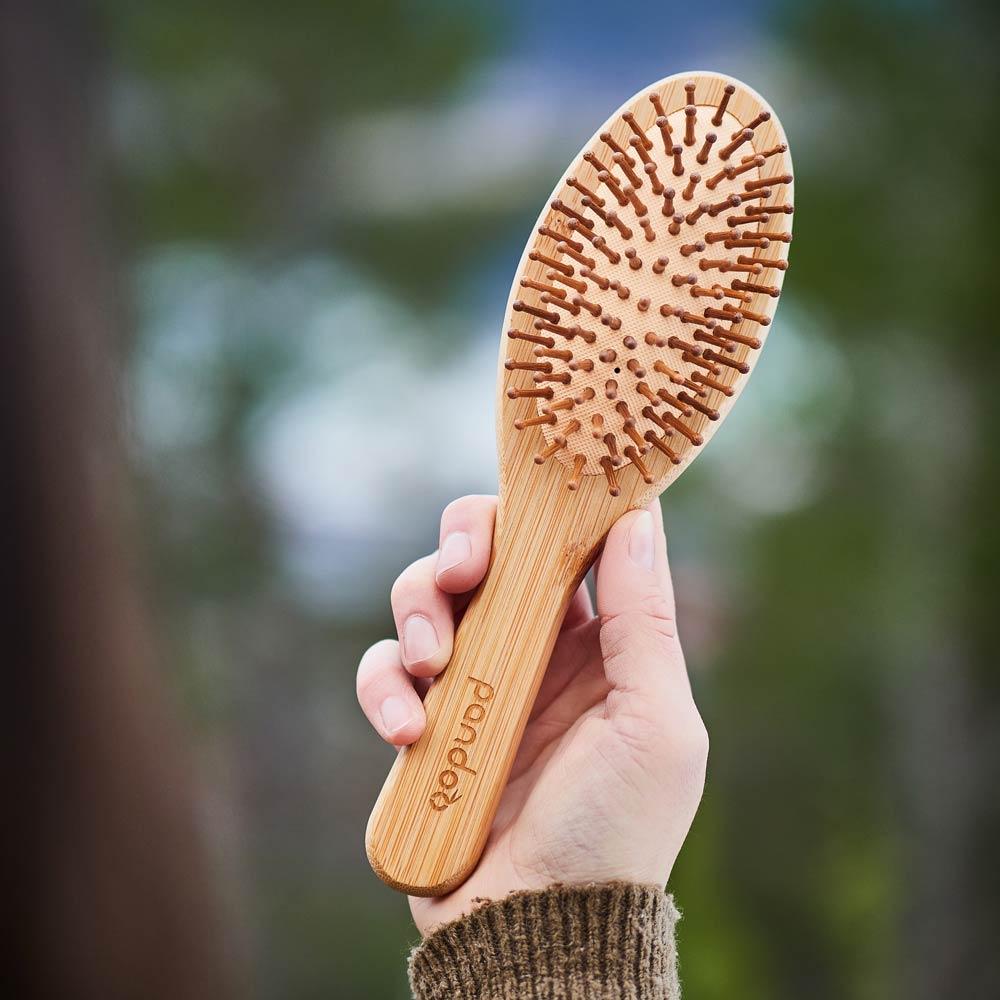 pandoo Haarbürste Bambus Haarbürste mit Naturborsten